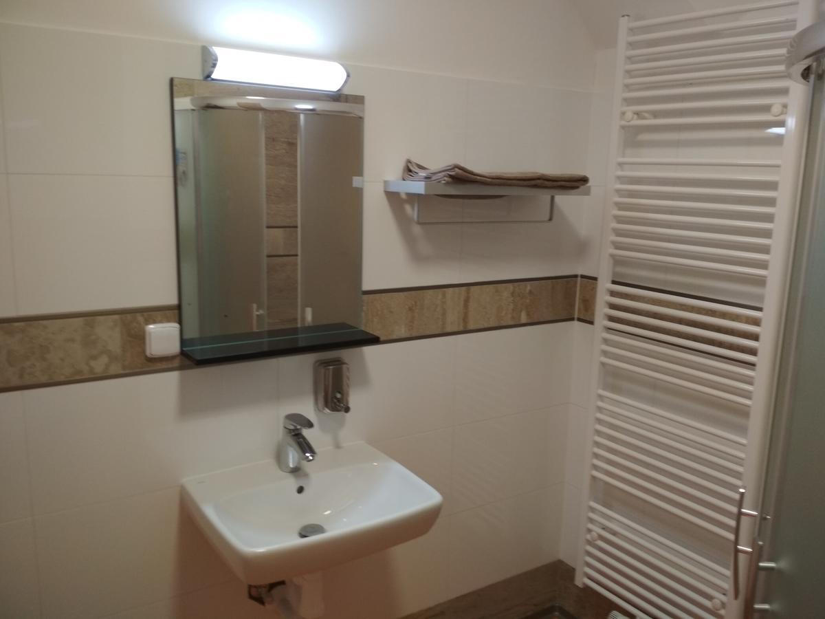 Apartmany Pod Kastany Kvasice Extérieur photo